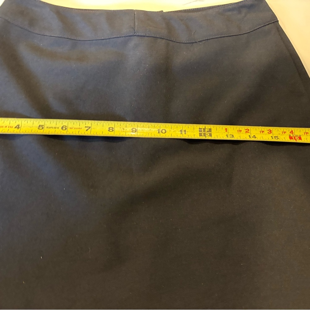 French Connection Black Polyester Mini Skirt. Gre… - image 4